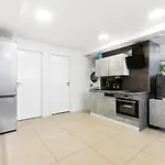 Sirena Apartment - Self Check-In And Free Parking